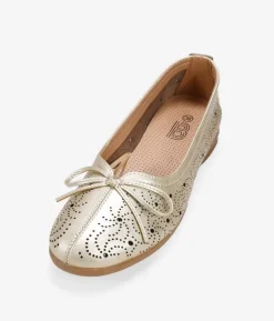 Bosanova Chaussures En Cuir | Ballerines Et Mary Janes | Ballerines en cuir doré découpées au laser