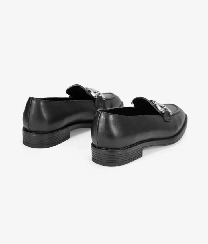 Bosanova Chaussures En Cuir | Chaussures Et Mocassins | Mocassins plats en cuir noir avec détail métallisé