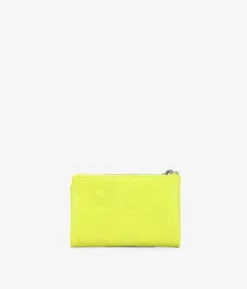 Femme Bosanova Portefeuilles | Portefeuille moyen en cuir vert citron avec fermeture éclair et compartiments