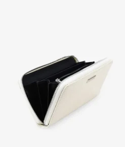 Femme Bosanova Portefeuilles | Portefeuille rectangulaire en cuir vegan crocodile beige avec fermeture éclair