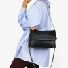 Bosanova Petits Sacs | Sacs À Bandoulière | Sac noir avec rabat et chaîne