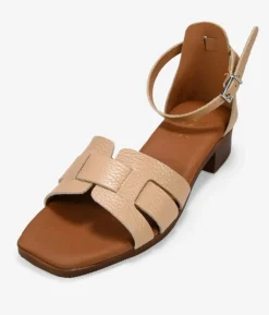 Bosanova Sandales Plates | Sandales À Talons | Sandales en cuir beige à petit talon