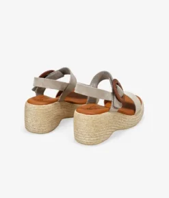 Bosanova Sandales Compensées | Sandales Spartiates | Sandales en cuir taupe avec semelle compensée et boucle