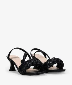 Bosanova Sandales À Talons | Chaussures De Fête | Sandales matelassées noires à talon