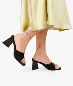 Bosanova Sandales À Talons | Chaussures De Fête | Sandales noires à talon triangulaire