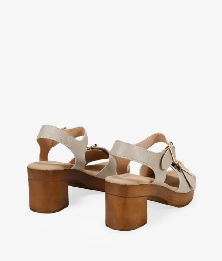 Bosanova Sandales À Talons | Sandales taupe à boucle et talon métallisés